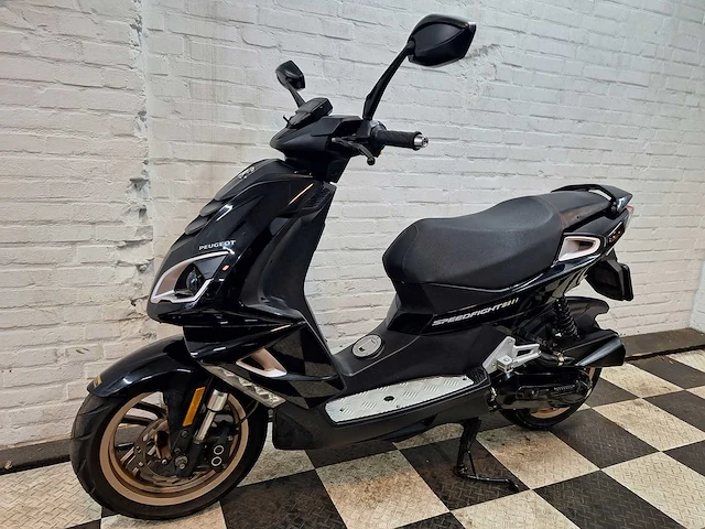 Peugeot speedfight 4 45 km bromscooter 4takt - afbeelding 2 van  7