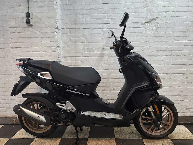 Peugeot speedfight 4 45 km bromscooter 4takt - afbeelding 6 van  7