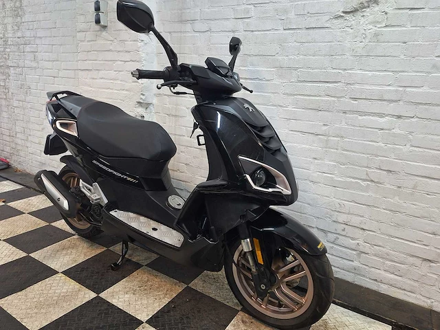 Peugeot speedfight 4 45 km bromscooter 4takt - afbeelding 7 van  7