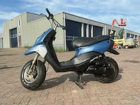 Peugeot trekker trekker scooter - afbeelding 9 van  12