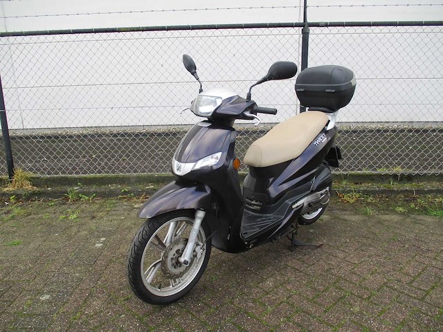 Peugeot tweet - bromscooter - scooter - afbeelding 4 van  11