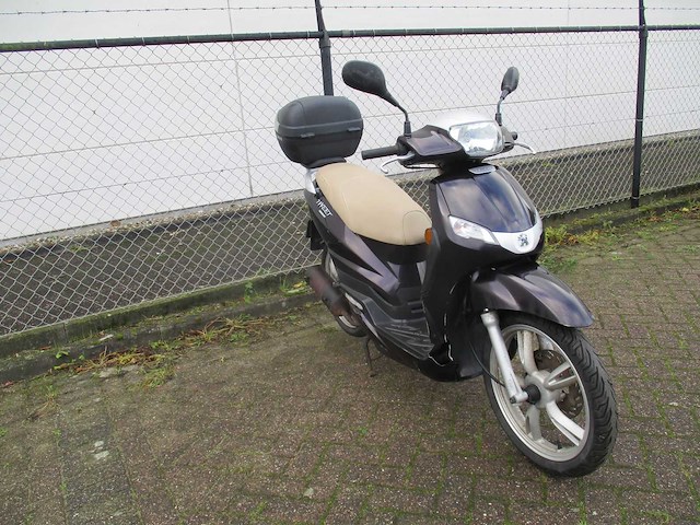 Peugeot tweet - bromscooter - scooter - afbeelding 7 van  11