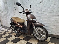 Peugeot tweet 25 km snorscooter 4takt - afbeelding 7 van  7