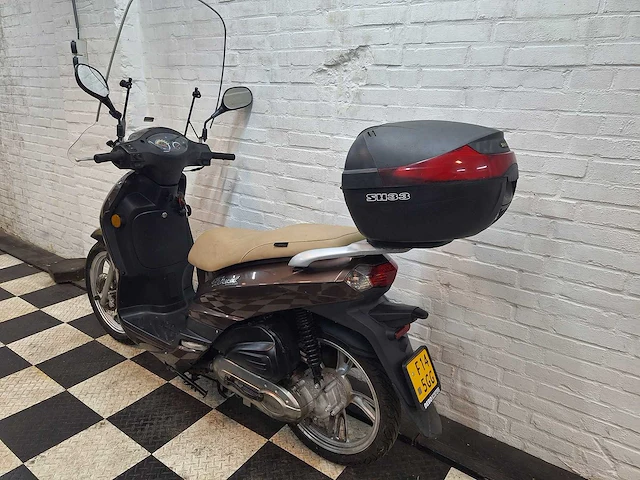 Peugeot tweet 45 km bromscooter 4takt - afbeelding 3 van  7