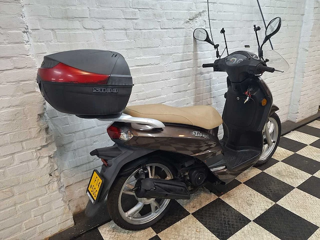 Peugeot tweet 45 km bromscooter 4takt - afbeelding 7 van  7