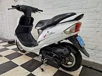 Peugeot v-clic 25 km bromscooter 4takt - afbeelding 3 van  7