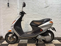 Peugeot vivacity 25 km snorscooter 2takt