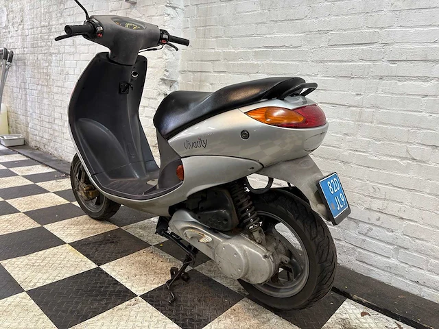 Peugeot vivacity 25 km snorscooter 2takt - afbeelding 3 van  7