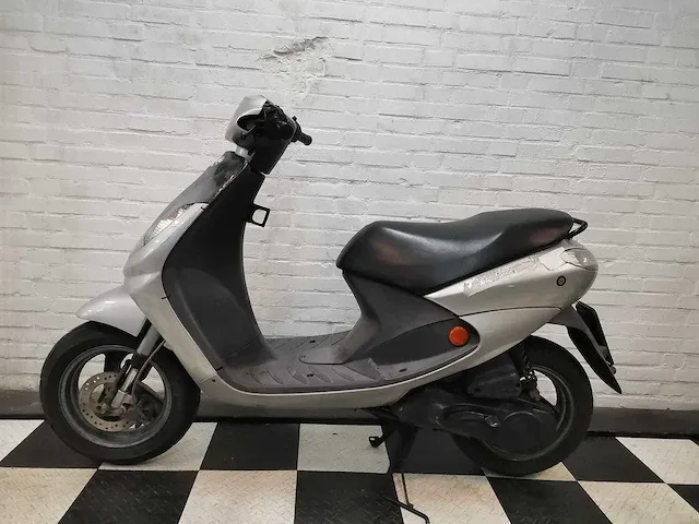 Peugeot vivacity 25 km snorscooter - afbeelding 1 van  7
