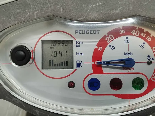 Peugeot vivacity 25 km snorscooter - afbeelding 4 van  7