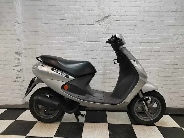 Peugeot vivacity 25 km snorscooter - afbeelding 6 van  7