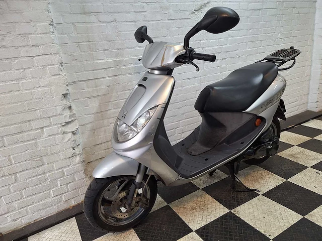 Peugeot vivacity 45 km bromscooter 2takt - afbeelding 2 van  7