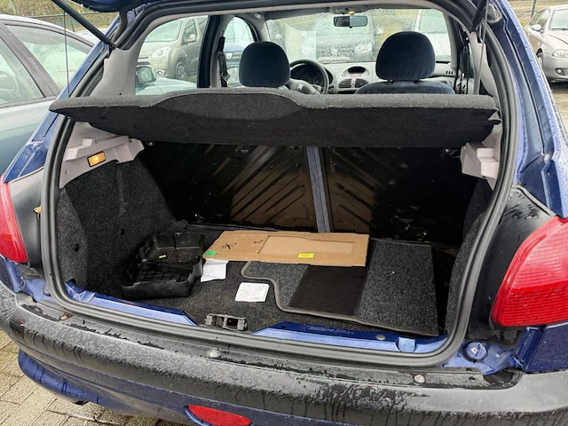 Peugeot,2000 - afbeelding 10 van  27