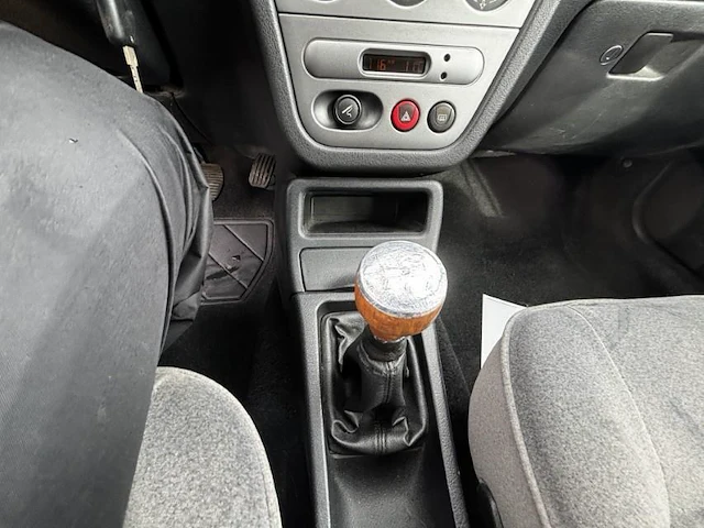 Peugeot,2000 - afbeelding 4 van  30