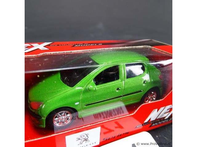 Peugot groen - afbeelding 1 van  5