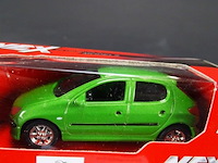 Peugot groen - afbeelding 2 van  5