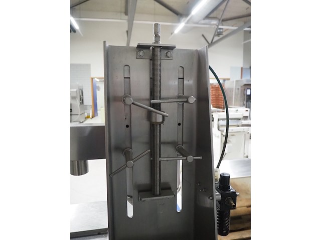 Pfluka - afbeelding 6 van  17