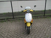 Pgo - bromscooter - rodo show 2 takt - scooter - afbeelding 5 van  11