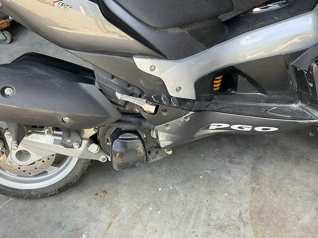 Pgo g-max 125 motorfiets - afbeelding 9 van  13