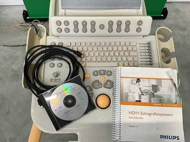 Philips - hd11 - echografie apparaat - afbeelding 3 van  9