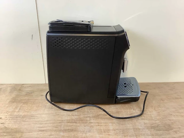 Philips 2300 serie volautomatische koffiemachine - afbeelding 3 van  6