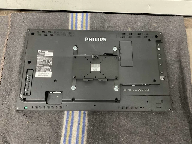 Philips 32bdl4050d 32” d-line monitor - afbeelding 2 van  6