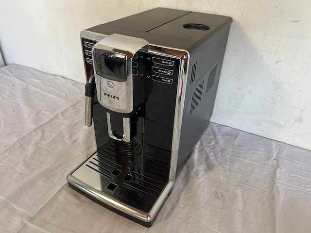 Philips 5000 serie ep5310/10 - espressomachine - zwart - afbeelding 3 van  4