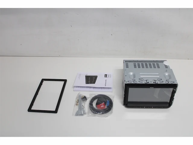 Philips ce600n autoradio dubbeldin bt usb media gps navigatie - afbeelding 3 van  3