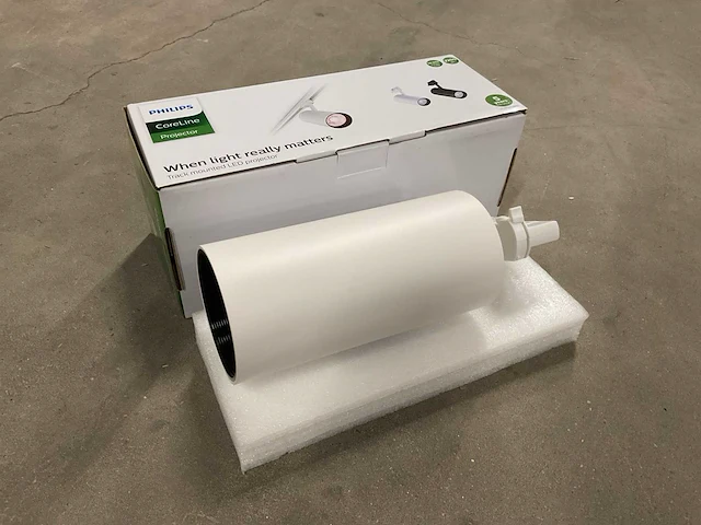 Philips coreline projector st150t led22s-36-/830 psu wh led spot (9x) - afbeelding 1 van  2