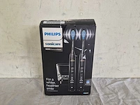 Philips diamondclean 9000 - elektrische tandenborstel - zwart - duo - hx9914/54 - afbeelding 2 van  2