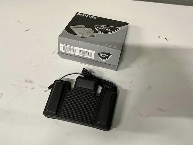 Philips foto control 210 voetschakelaar - afbeelding 1 van  1