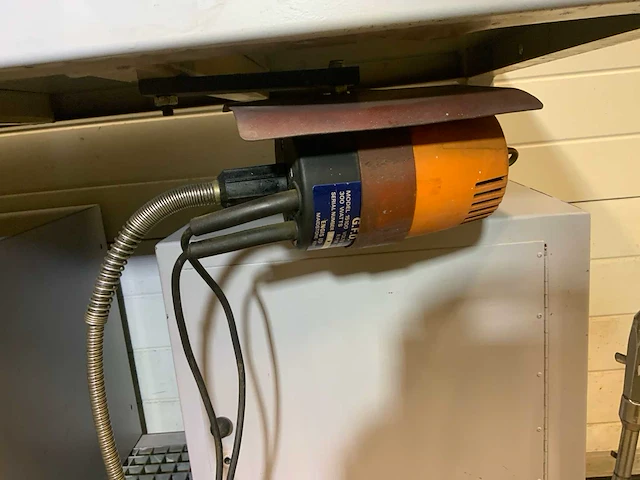 Philips gereedschapmakers werkbank - afbeelding 13 van  17