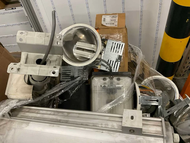 Philips, hager diverse verlichting - afbeelding 2 van  5