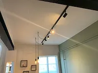 Philips hue railsysteem slimme verlichting - afbeelding 1 van  6