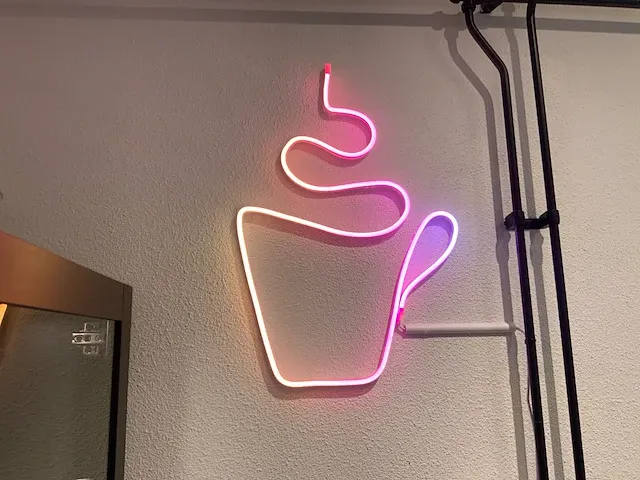Philips hue railsysteem slimme verlichting - afbeelding 4 van  6