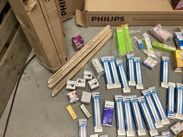 Philips-in-disano - retourgoederen - afbeelding 6 van  7