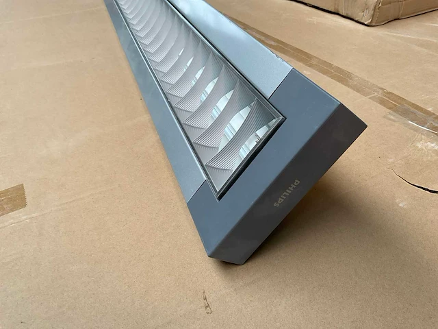 Philips opbouwarmatuur montagebalken efix tcs260 (33x) - afbeelding 8 van  8