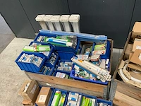 Philips osram partij ongebruikte lichtbronnen lampen - afbeelding 3 van  4
