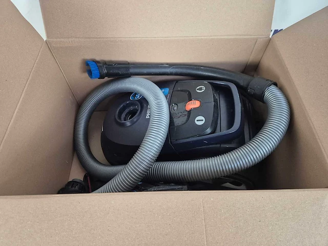 Philips performer silent 7000 series fc8780/09 - stille stofzuiger met zak - afbeelding 2 van  2