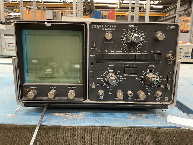 Philips pm 3233 oscilloscope - afbeelding 2 van  4