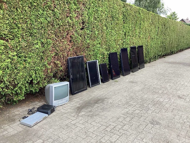 Philips, samsung, jvc, lg partij televisies (8x) - afbeelding 1 van  27