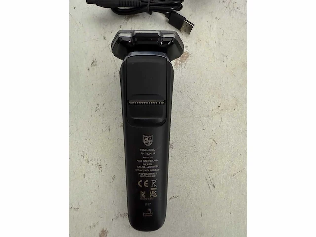 Philips shaver series 8000 scheerapparaat - afbeelding 3 van  3