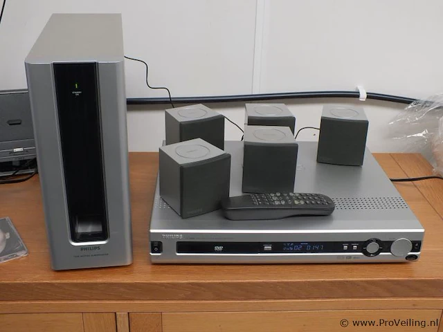 Philips surroundset - afbeelding 1 van  1