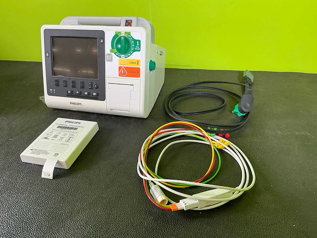 Philips xl 861290 defibrillator - afbeelding 1 van  13