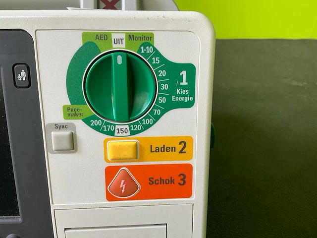 Philips xl 861290 defibrillator - afbeelding 5 van  11