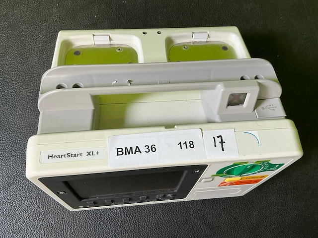 Philips xl 861290 defibrillator - afbeelding 9 van  12