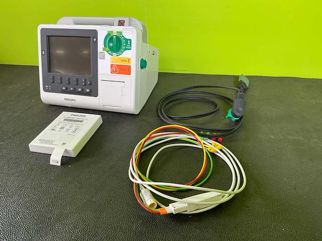 Philips xl 861290 defibrillator - afbeelding 1 van  12