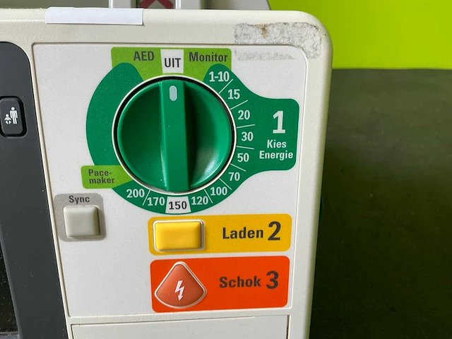 Philips xl 861290 defibrillator - afbeelding 6 van  12