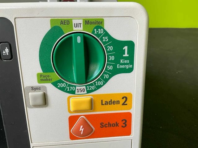 Philips xl 861290 defibrillator - afbeelding 6 van  12