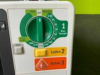 Philips xl 861290 defibrillator - afbeelding 6 van  12